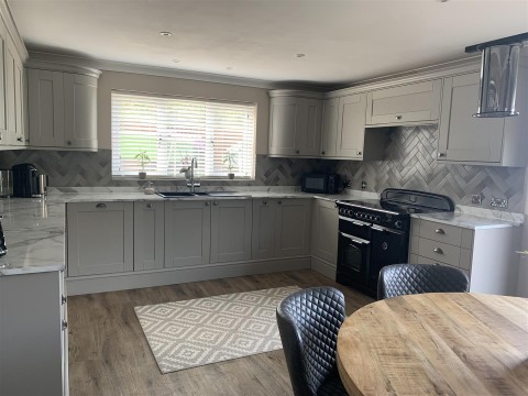 Click the photo for more details of Warbstow, Launceston