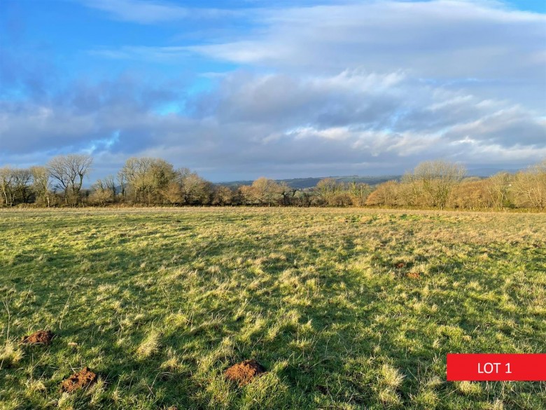 Click the photo for more details of Yelverton