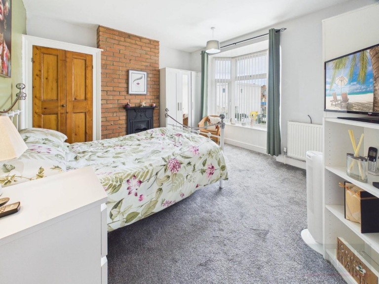 Images for Central Road, Woodgate, Leicester