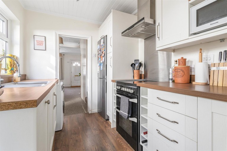 Images for Stanley Road, Newmarket