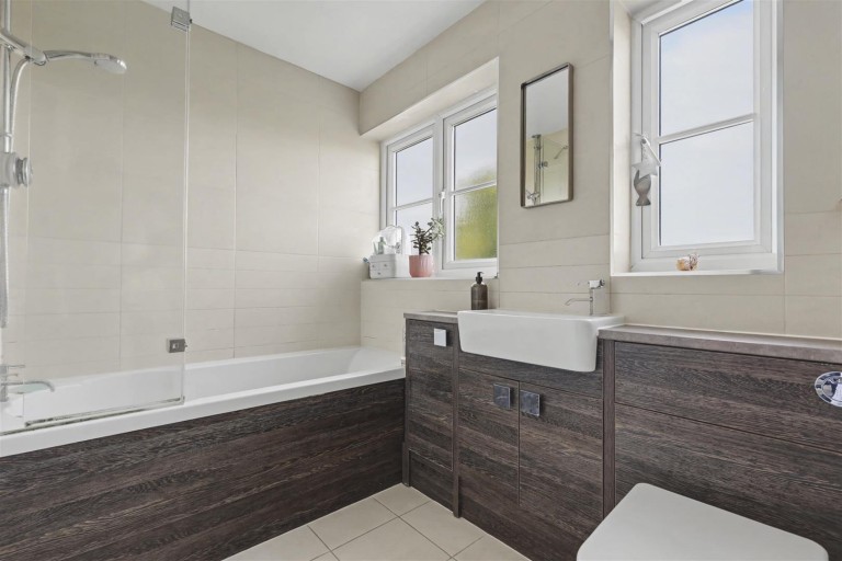 Images for Langley Upper Green, Saffron Walden