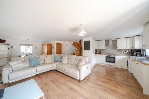 Click the photo for more details of Higher Street, Bradpole, Bridport
