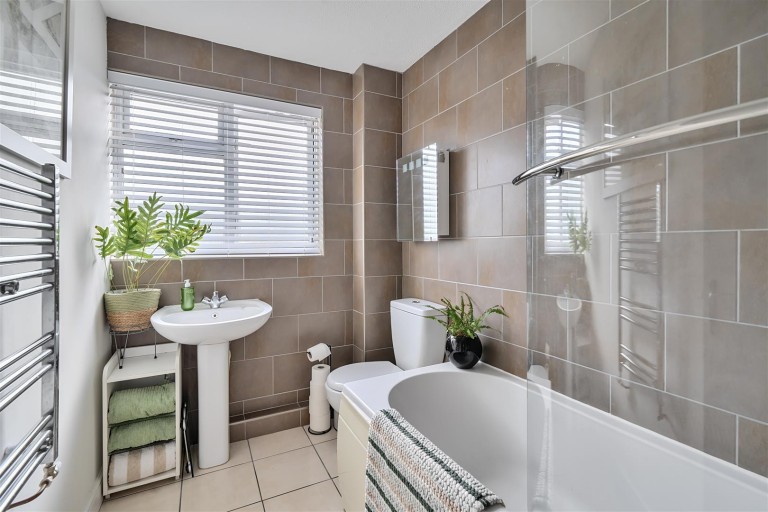 Images for Chestnut Road, Bridport