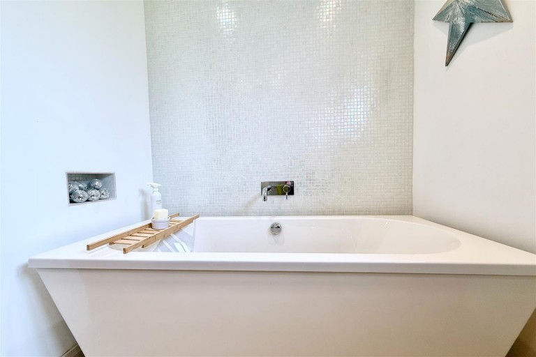 Images for Wheatley Lane, Carlton-Le-Moorland