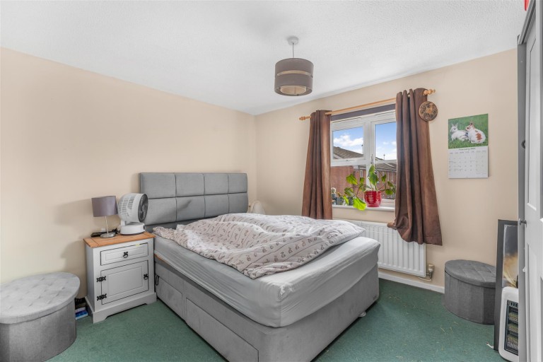 Images for Wellington Avenue, Banbury - ideal for commuters