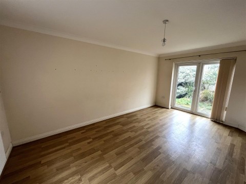 Click the photo for more details of Swain Close, Axminster, Devon