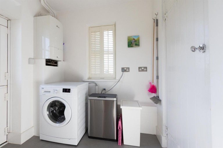 Images for Leicester Road, Lutterworth, LE17