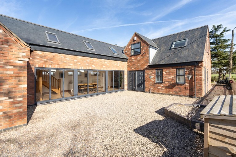 Images for Leicester Road, Lutterworth, LE17