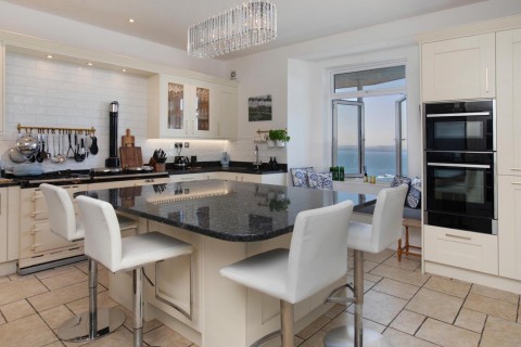 Click the photo for more details of Warren Road, Torquay