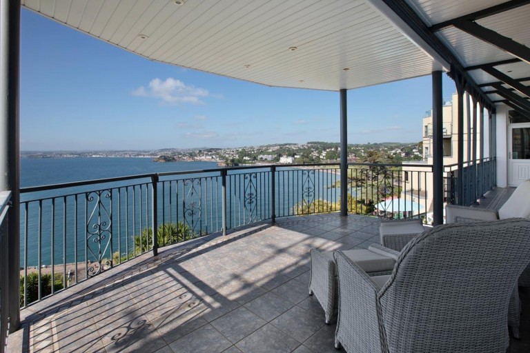 Images for Warren Road, Torquay