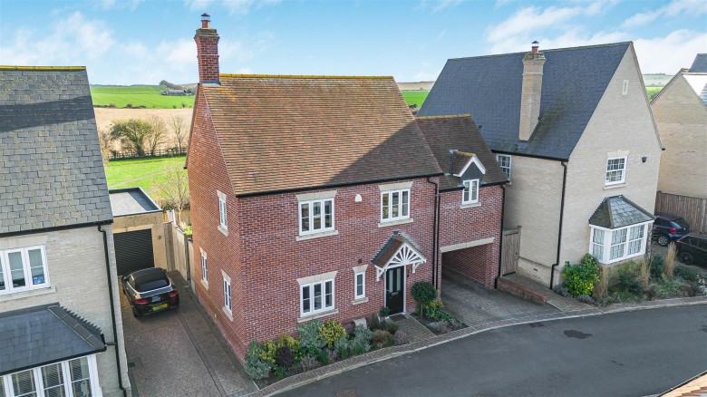 Click the photo for more details of Victoria Way, Melbourn, Royston