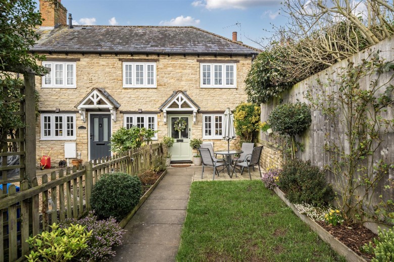 Click the photo for more details of St. Michaels Court, Ashton, NN7