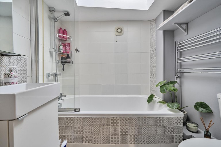 Images for St. Michaels Court, Ashton, NN7