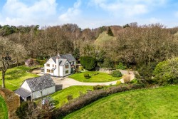 Images for Hillside street, Buckland St. Mary, Chard