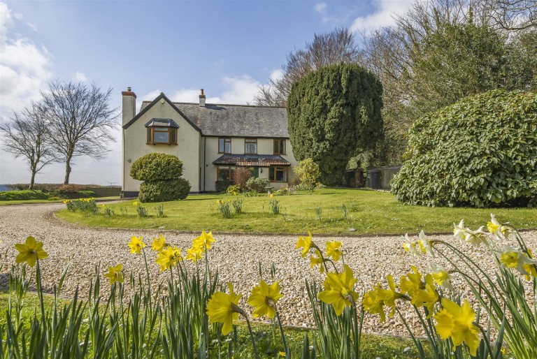 Images for Hillside street, Buckland St. Mary, Chard