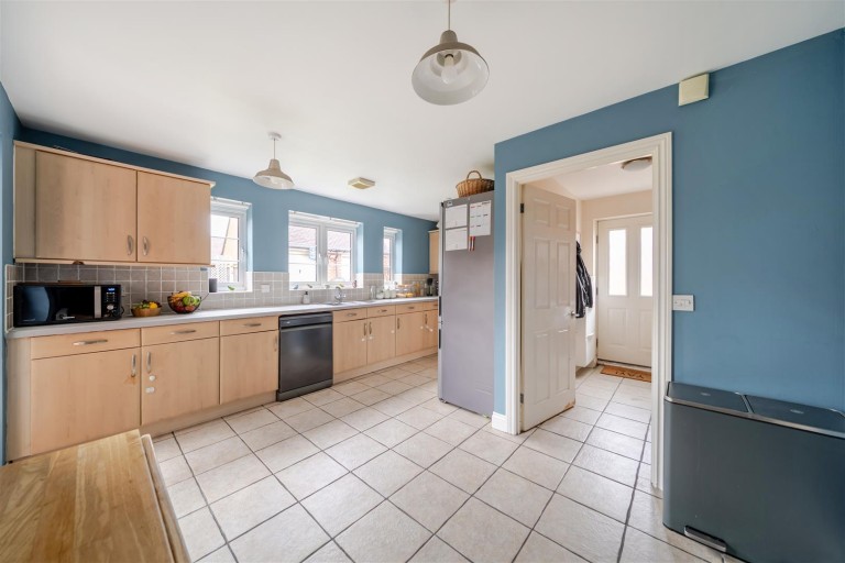 Images for Cobham Road, Blandford Forum