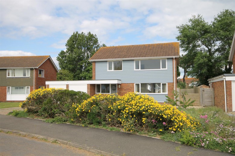 Click the photo for more details of Paddock Drive, Bembridge