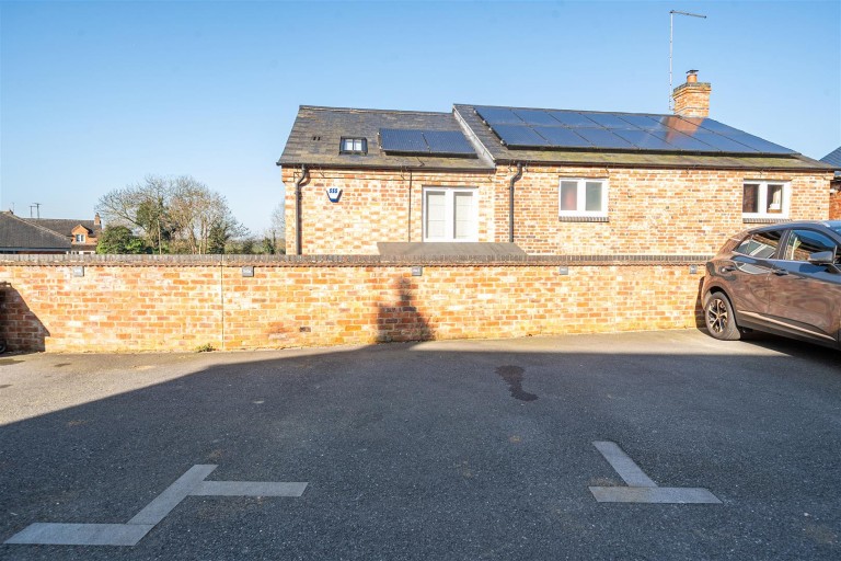 Images for High Street, Blisworth, NN7