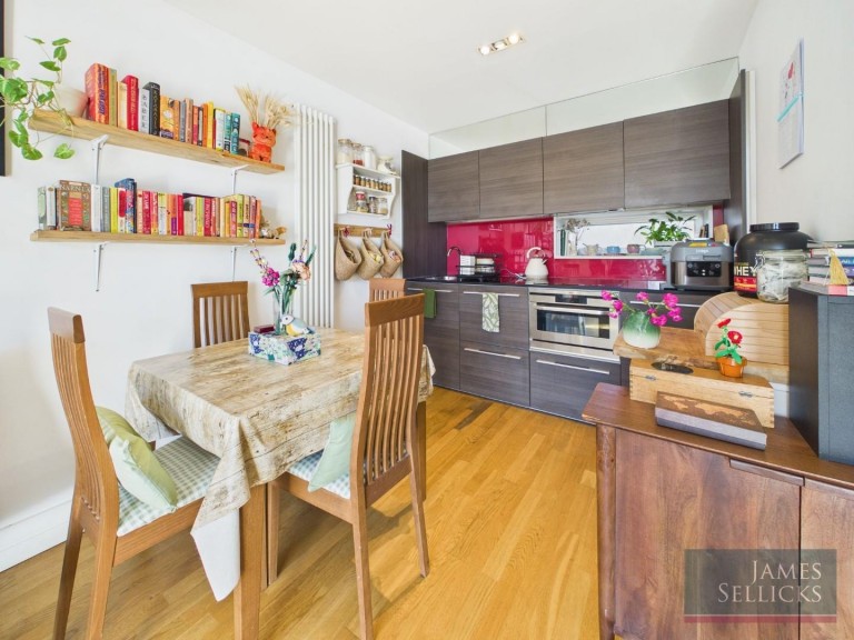 Images for The Circus, Highcross Lane, Leicester