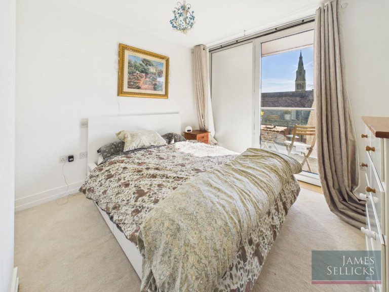 Images for The Circus, Highcross Lane, Leicester