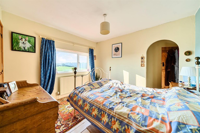 Images for Montacute Outskirts