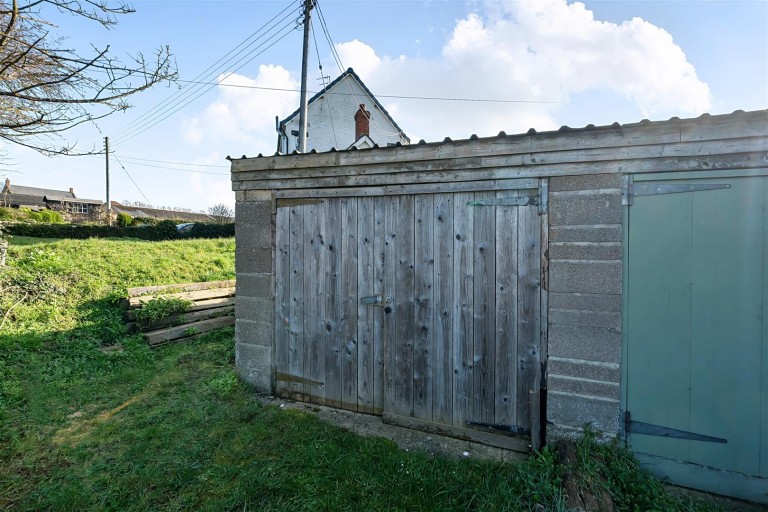 Images for Montacute Outskirts