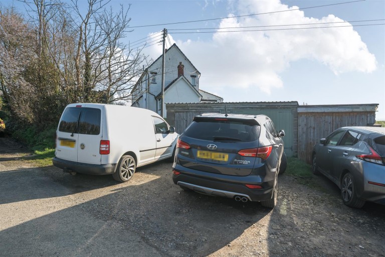 Images for Montacute Outskirts