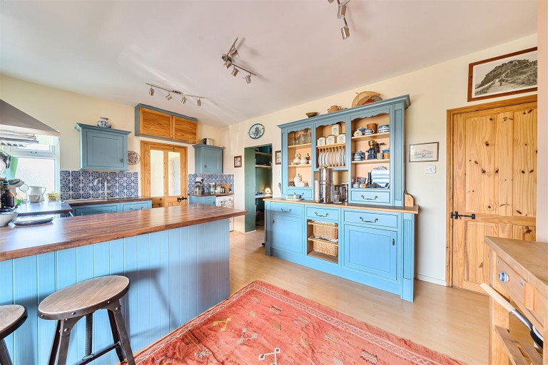 Images for Montacute Outskirts