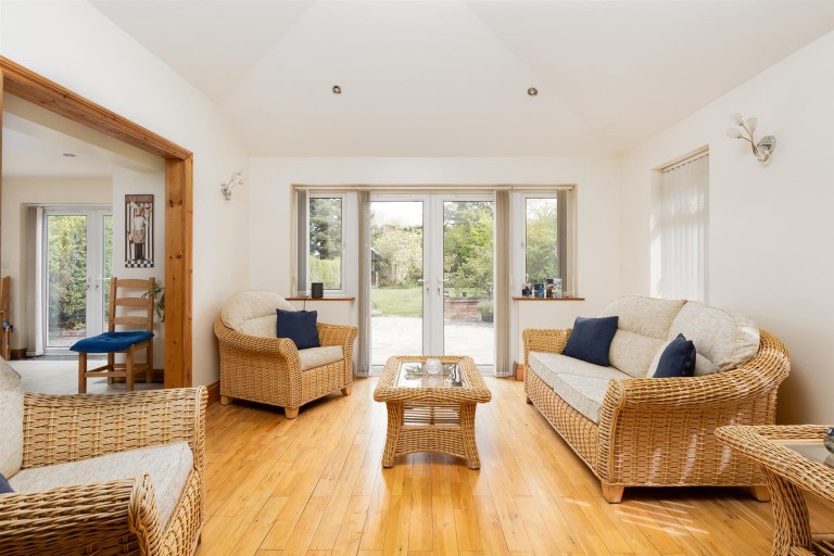 Images for Hillmorton Road, Rugby, CV22