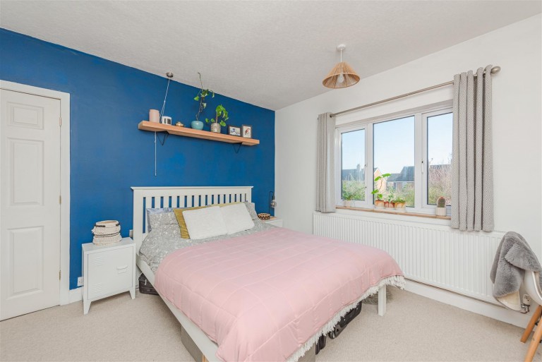 Images for Crescent Road, Hugglescote, Coalville, LE67