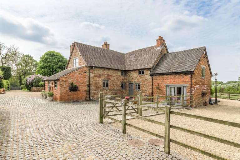 Images for Stonehouse Lane, Arley, CV7