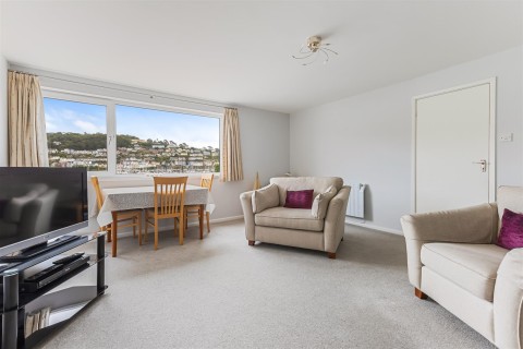 Click the photo for more details of North Embankment, Dartmouth