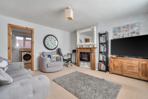 Click the photo for more details of Tamar Avenue, Tavistock