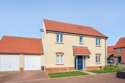 Images for Lincoln Gardens, Thaxted, Dunmow