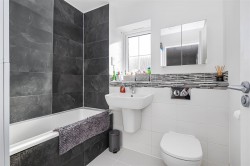 Images for Lincoln Gardens, Thaxted, Dunmow