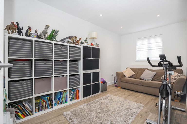 Images for Lincoln Gardens, Thaxted, Dunmow