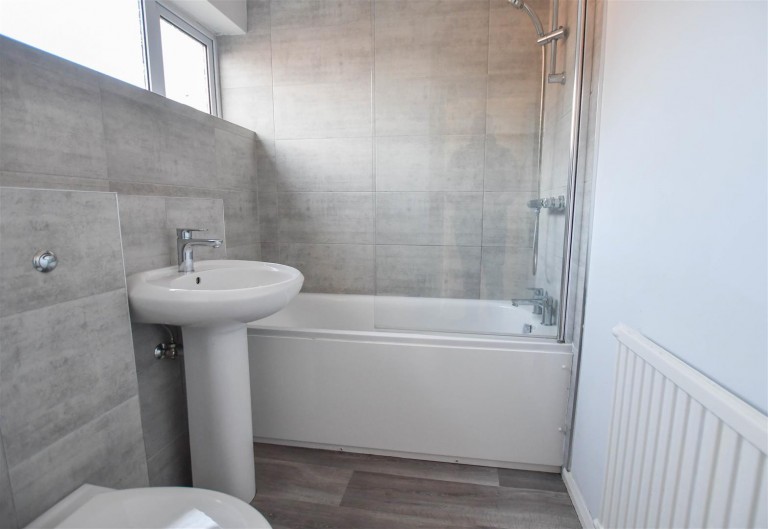 Images for Aureole Walk, Newmarket