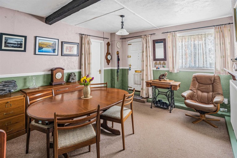 Images for Sutton Street, Flore, NN7