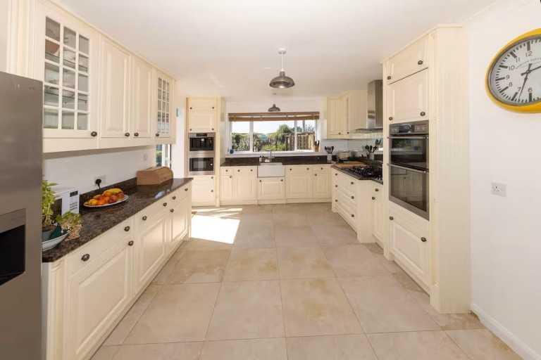 Images for Beach Road, Burton Bradstock, Bridport