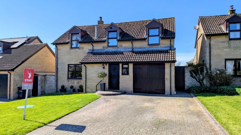 Click the photo for more details of Weston Close, East Chinnock, Yeovil