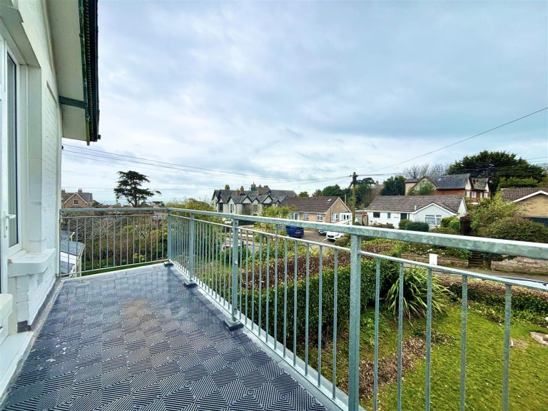 Images for Gate Lane, Freshwater Bay