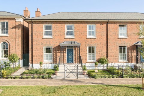 Peninsula Way, Poundbury, Dorchester