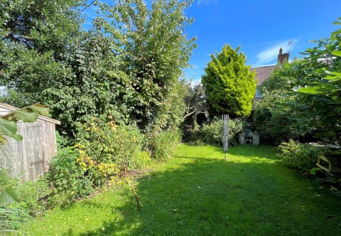 Click the photo for more details of Totland Bay, Isle of Wight