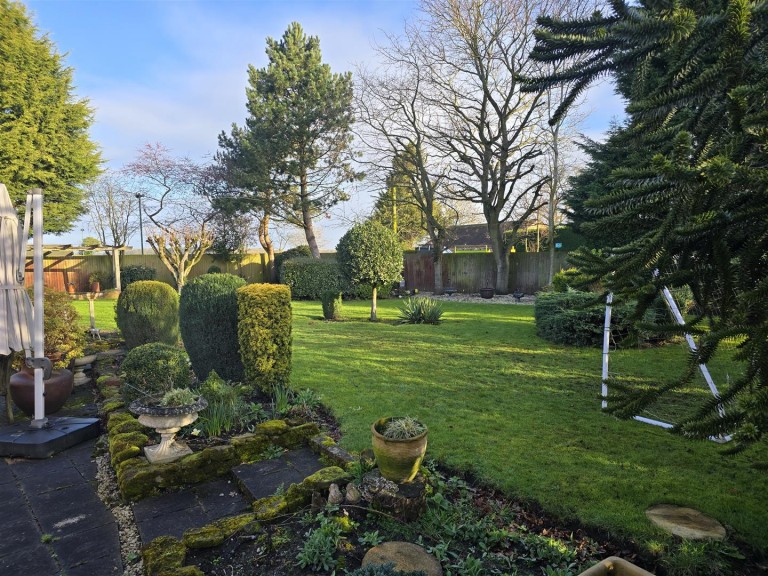 Images for Main Street, Sutton Cheney, CV13