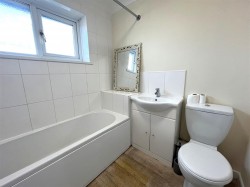 Images for Old Farm Gardens, Blandford Forum