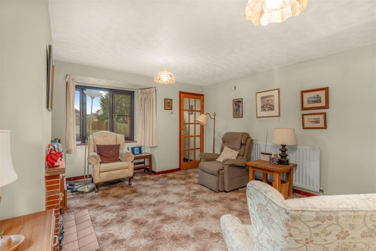 Images for Manor Close, Middleton Cheney, Banbury