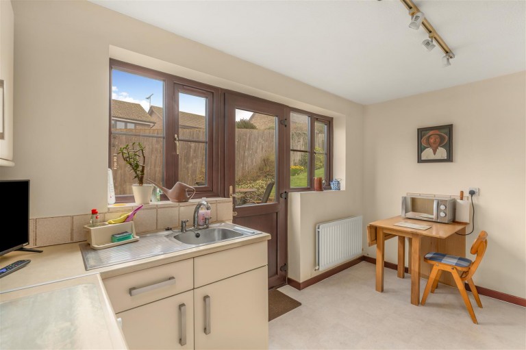 Images for Manor Close, Middleton Cheney, Banbury