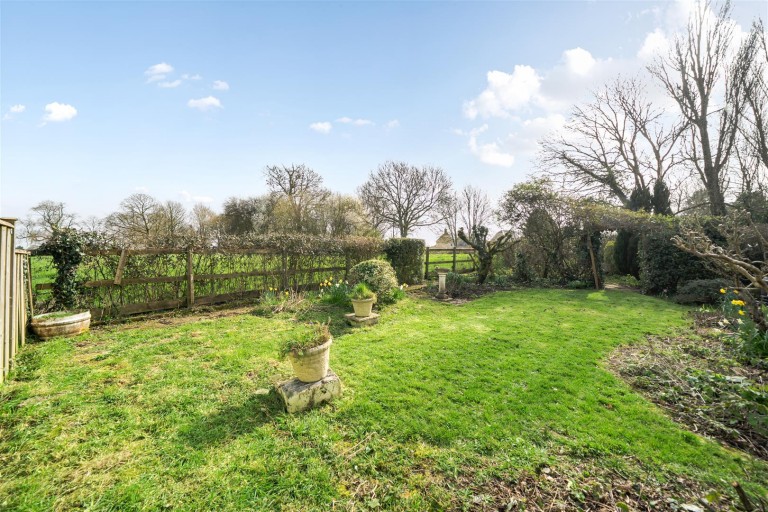 Images for Burges Close, Marnhull, Dorset