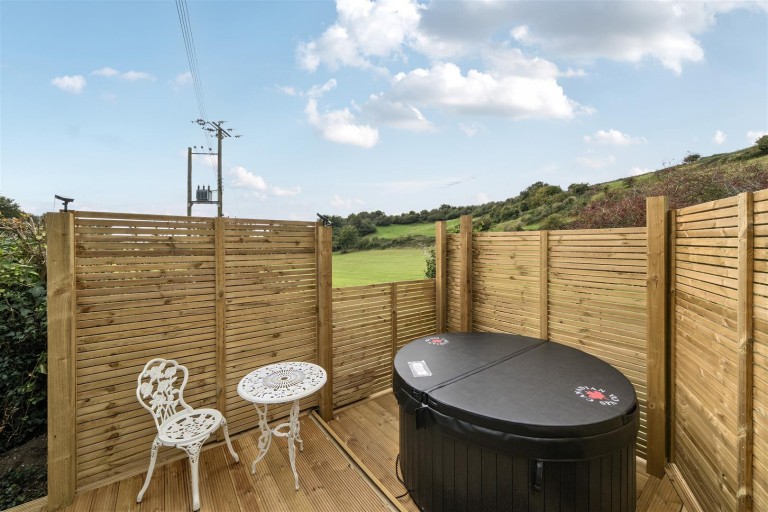 Images for Goulds Hill, Weymouth