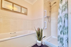 Images for Green Man Road, Navenby, Lincoln